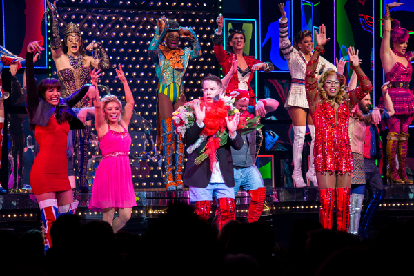 Caroline Bowman, Kirstin Maldonado, David Cook, Daniel Stewart Sherman, Wayne Brady and the cast of KINKY BOOTS at 