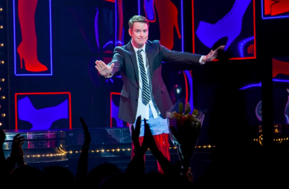 Brief 5/6: JESUS CHRIST SUPERSTAR Tour, First Look at MEAN GIRLS, and More! Image