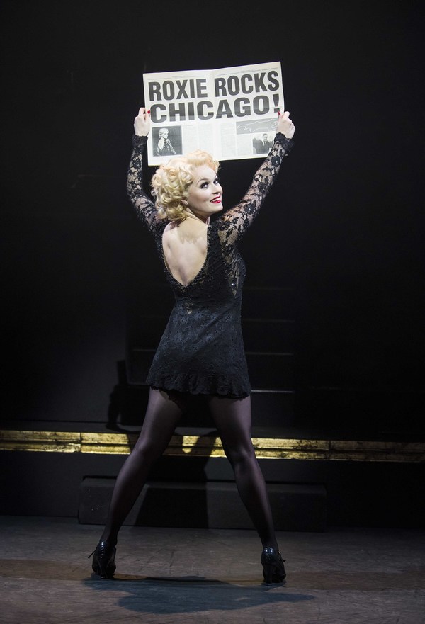 Photo Flash: First Look at Cuba Gooding, Jr. and the Cast of CHICAGO Image