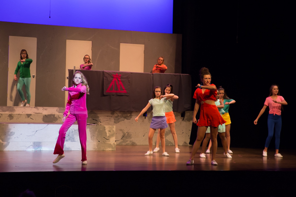 Photo Coverage: First look at New Albany Middle School's LEGALLY BLONDE Image