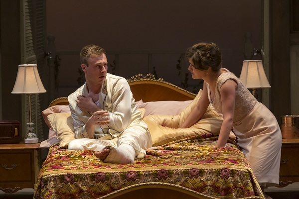 Photo Flash: Cincinnati Shakespeare Company Stages Sizzling Family Drama, CAT ON A HOT TIN ROOF 