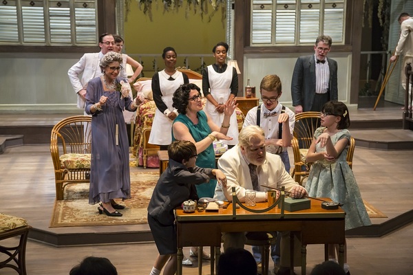 Photo Flash: Cincinnati Shakespeare Company Stages Sizzling Family Drama, CAT ON A HOT TIN ROOF 