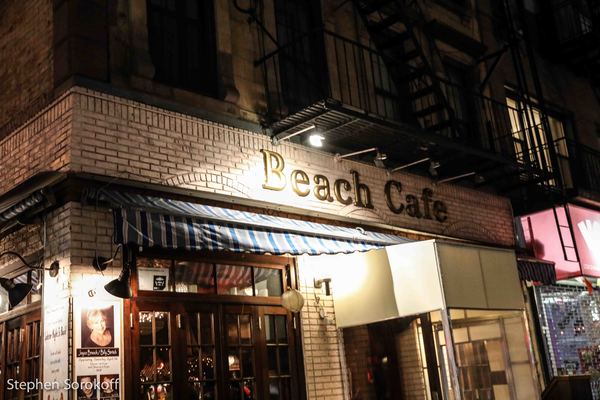 Photo Coverage: Joyce Breach with Billy Stritch at the Beach Cafe 