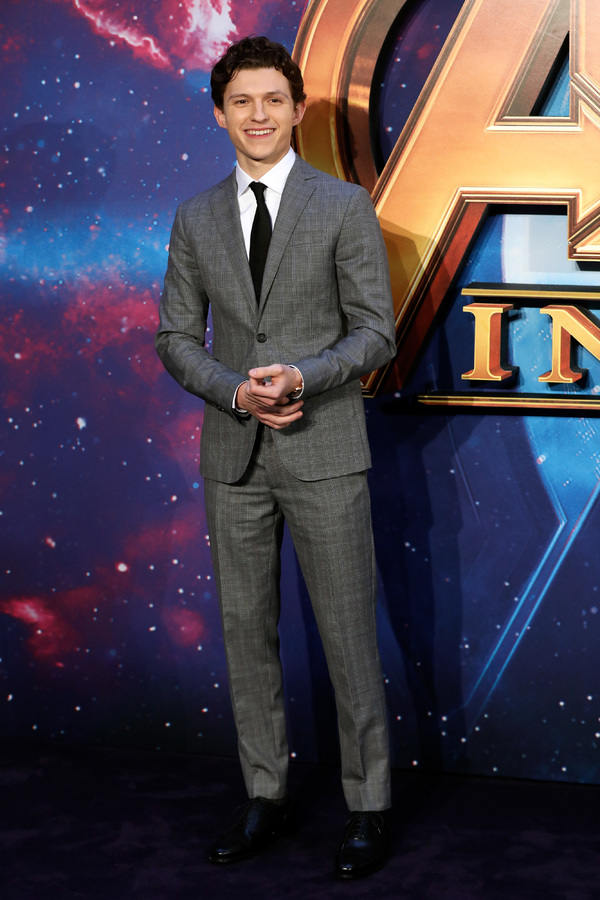 Photo Coverage: Check Out the Cast of Marvel's AVENGERS: INFINITY WAR at the London Fan Event Image