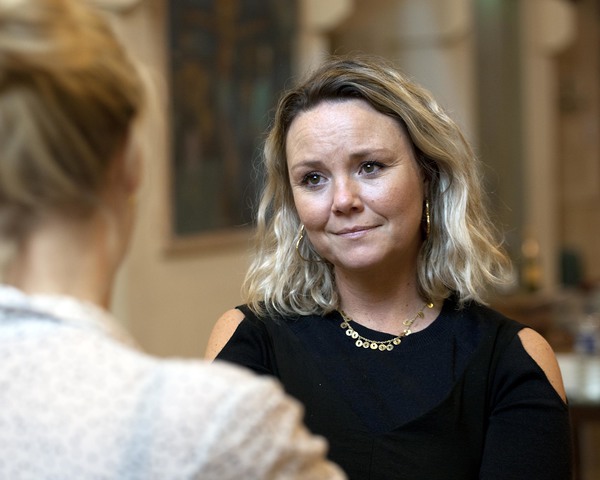 Photo Flash: In Rehearsal for MONOGAMY Starring Janie Dee and Charlie Brooks Image