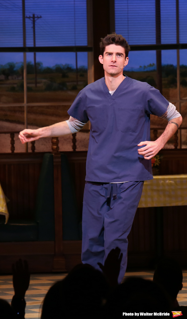 Photo Coverage: Easy as Pie! Katharine McPhee Makes Her Broadway Debut in WAITRESS Image