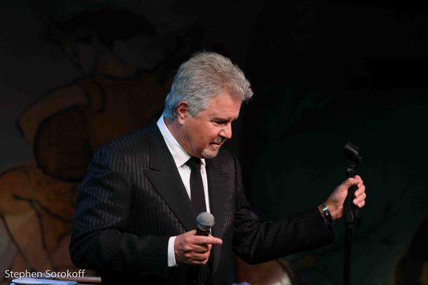 Photo Coverage: Steve Tyrell Honored By Warner Music Group During Opening Night at Cafe Carlyle Image