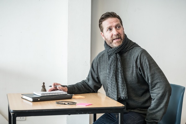 Photo Flash: In Rehearsal with DESCRIBE THE NIGHT Image