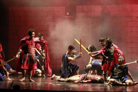 Review: TROYA BY PRASETIYA MULYA UNIVERSITY STUDENTS at Teater Kecil, Taman Ismail Marzuki 