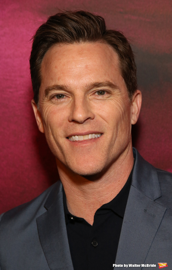 Photo Coverage: On the Opening Night Red Carpet for CHILDREN OF A LESSER GOD Image