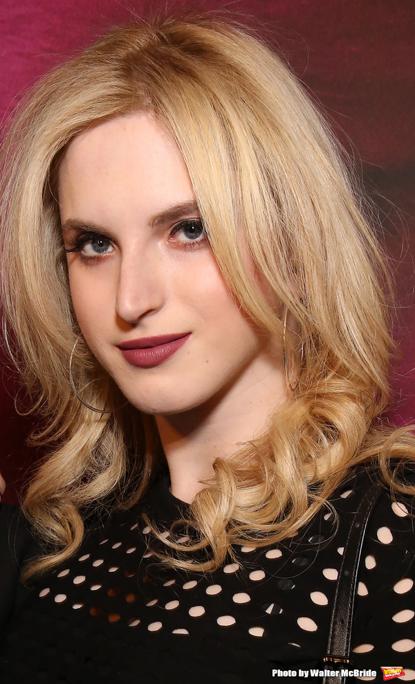 Photo Coverage: On the Opening Night Red Carpet for CHILDREN OF A LESSER GOD Image