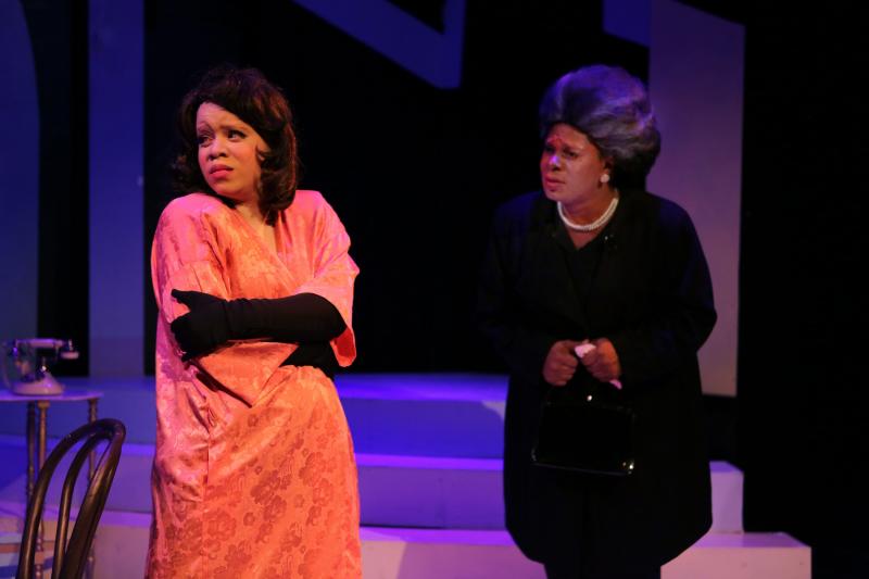 Review: L'IMITATION OF LIFE Doesn't Hold Back Image