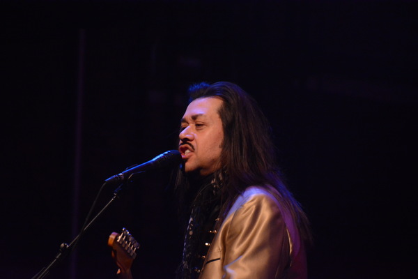 Photo Coverage: THE MAVERICKS Play The Bergen Performing Arts Center Image