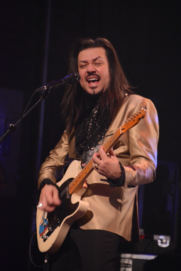 Photo Coverage: THE MAVERICKS Play The Bergen Performing Arts Center Image