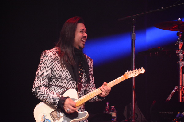 Photo Coverage: THE MAVERICKS PLAY St. George Theatre, Staten Island Image