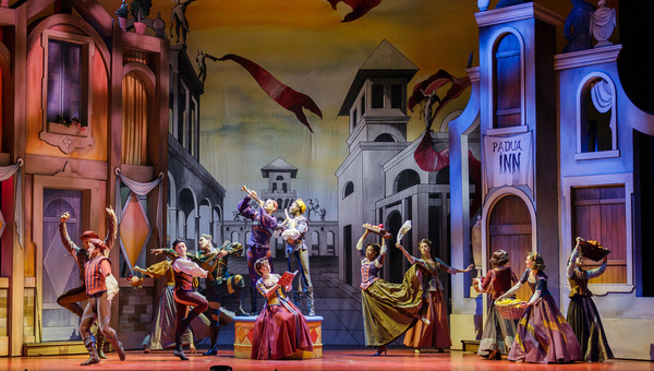 The company of Kiss Me, Kate at The 5th Avenue Theatre Photo