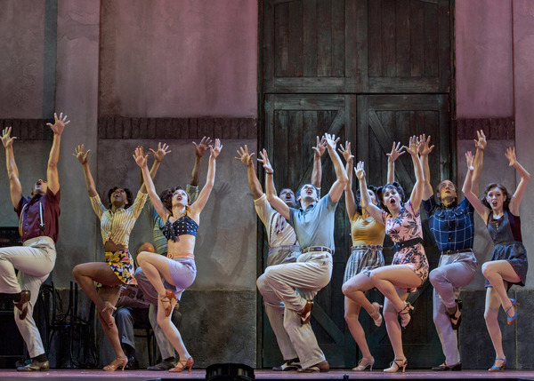 The company of Kiss Me, Kate at The 5th Avenue Theatre Photo