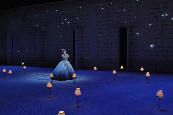 A scene from Massenet's Cendrillon. Photo: Ken Howard / Met Opera

 Photo