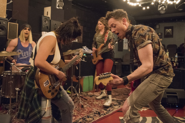 Photo Flash: 33 TO NOTHING Opens Opens at A Red Orchid Image