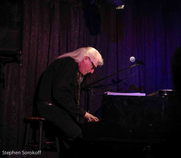 Photo Coverage: Liz Robertson Sings 'Lerner Without Loewe' at Don't Tell Mama Image