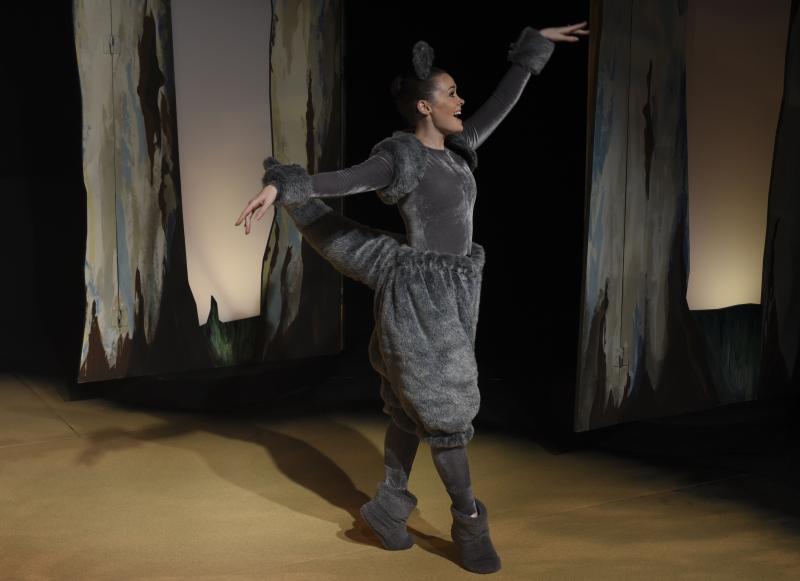 BWW REVIEW: Wonderfully Whimsical And Utterly Inspiring, JOSEPHINE WANTS TO DANCE Proves Anything Is Possible If You Really Want It 
