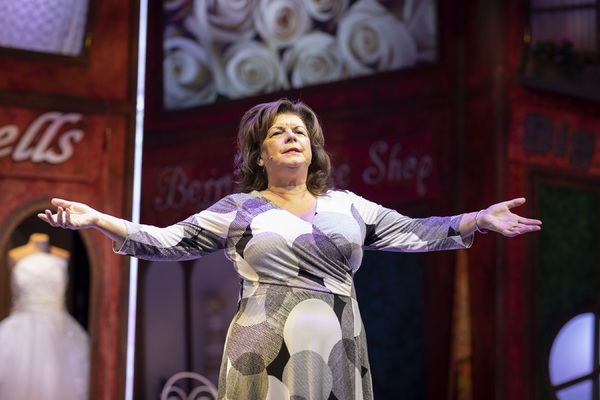 Photo Flash: Elaine C. Smith Stars in FAT FRIENDS THE MUSICAL 