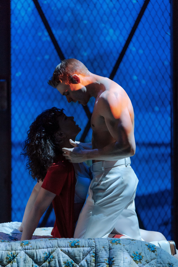 Photo Flash: First Look at the World Premiere of AN OFFICER AND A GENTLEMAN Image
