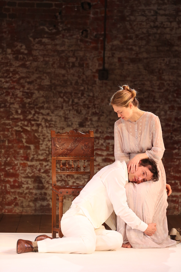 Photo Flash: Classic Stage Company Presents Tennessee Williams' SUMMER AND SMOKE 