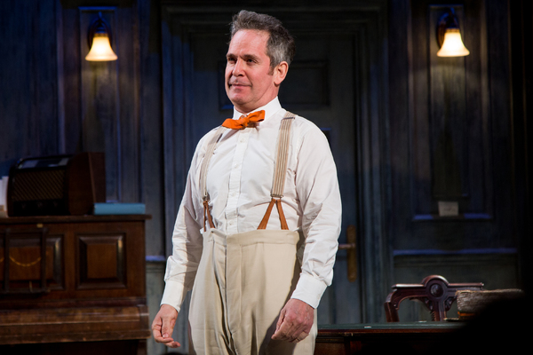 Tom Hollander Photo