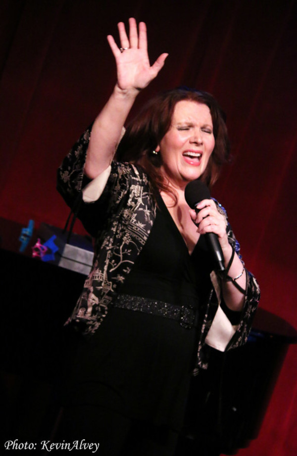 Photo Coverage: Maureen McGovern Takes the Stage at Birdland Image