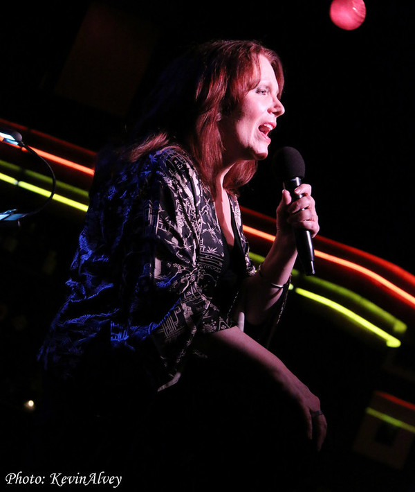 Photo Coverage: Maureen McGovern Takes the Stage at Birdland Image