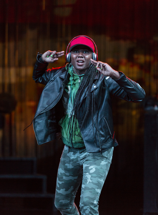 Photo Flash: Long Wharf Theatre Presents Regina King's CROWNS Image