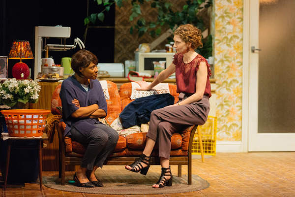 Photo Flash: First Look at NINE NIGHT at the National Theatre Image