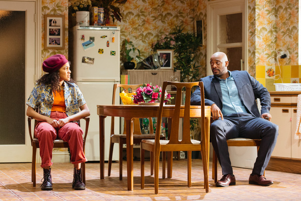 Photo Flash: First Look at NINE NIGHT at the National Theatre Image