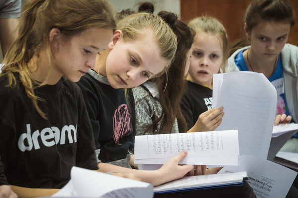 Photo Flash: Broadway Dreams Completes Their 3rd Program in Russia Image