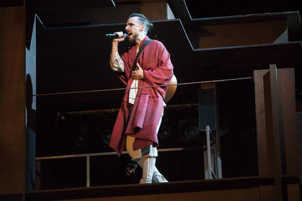 Photo Flash: Brand New Shots from Lyric Opera of Chicago's JESUS CHRIST SUPERSTAR Image