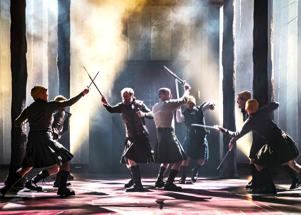 Photo Flash: Chicago Shakespeare Presents Shakespeare's MACBETH Image