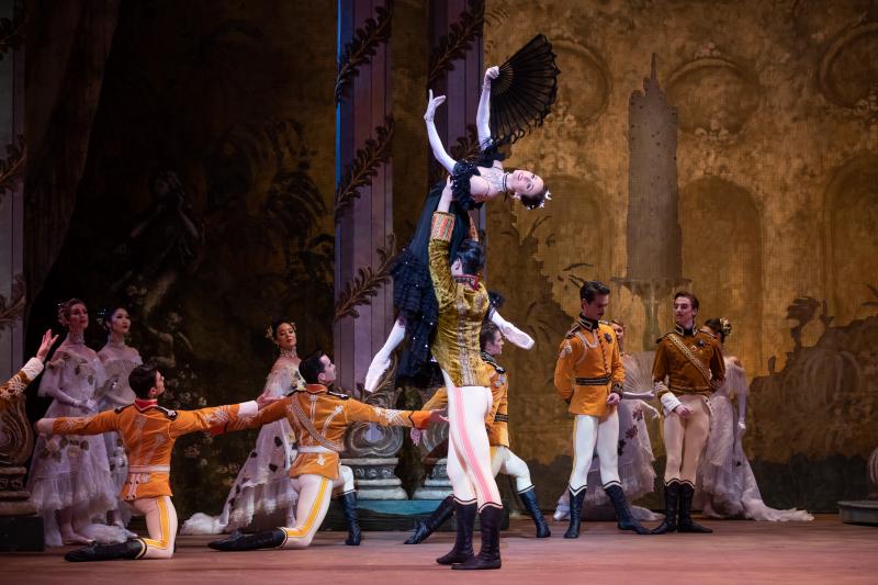 Review: The Australian Ballet Brings Back Beautiful Romantic Comedy THE MERRY WIDOW To Delight A New Generation Image