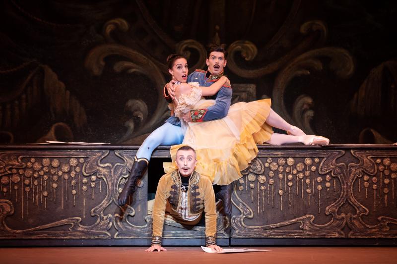 Review: The Australian Ballet Brings Back Beautiful Romantic Comedy THE MERRY WIDOW To Delight A New Generation Image