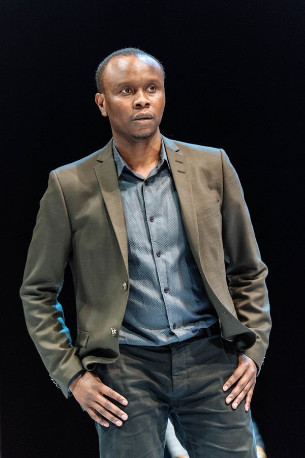 Photo Flash: First Look at MOOD MUSIC at the Old Vic Image
