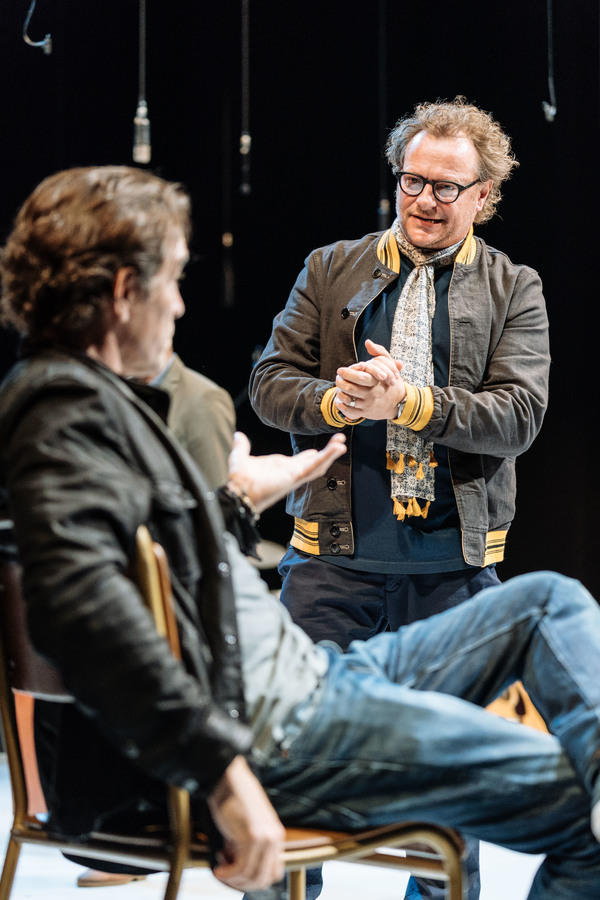 Photo Flash: First Look at MOOD MUSIC at the Old Vic Image