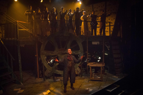 Photo Flash: First Look At New Production Of SWEENEY TODD At The Stockwell Playhouse 