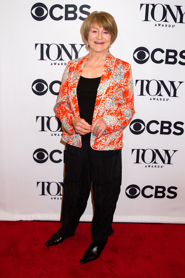 Photo Coverage: Potter, Plastics, & More! The 2018 Tony Nominees Meet the Press Image