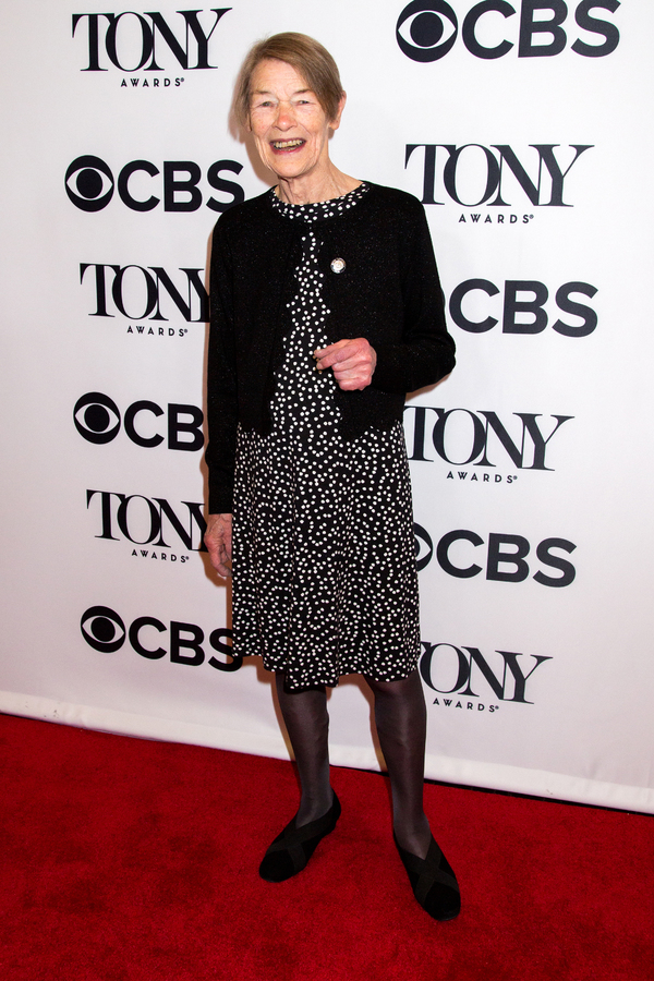 Photo Coverage: Potter, Plastics, & More! The 2018 Tony Nominees Meet the Press Image