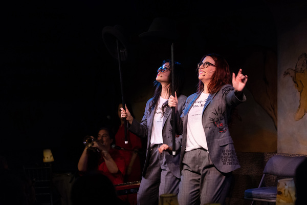 Photo Flash:Nancy and Beth (Featuring Megan Mullally and Stephanie Hunt) Make Cafe Carlyle Debut 