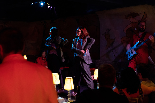 Photo Flash:Nancy and Beth (Featuring Megan Mullally and Stephanie Hunt) Make Cafe Carlyle Debut Image
