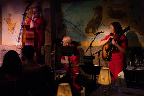 Photo Flash:Nancy and Beth (Featuring Megan Mullally and Stephanie Hunt) Make Cafe Carlyle Debut Image