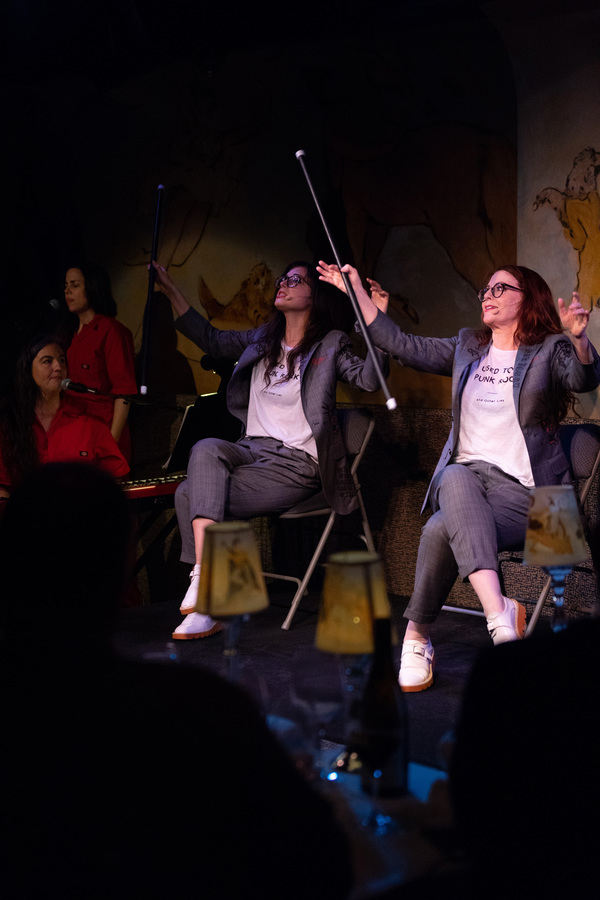 Photo Flash:Nancy and Beth (Featuring Megan Mullally and Stephanie Hunt) Make Cafe Carlyle Debut Image