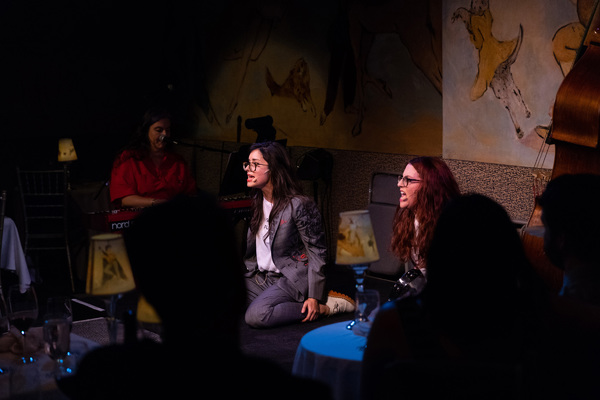 Photo Flash:Nancy and Beth (Featuring Megan Mullally and Stephanie Hunt) Make Cafe Carlyle Debut Image