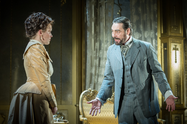 Nathaniel Parker as Lord Chiltern, Sally Bretton as Lady Chiltern Photo